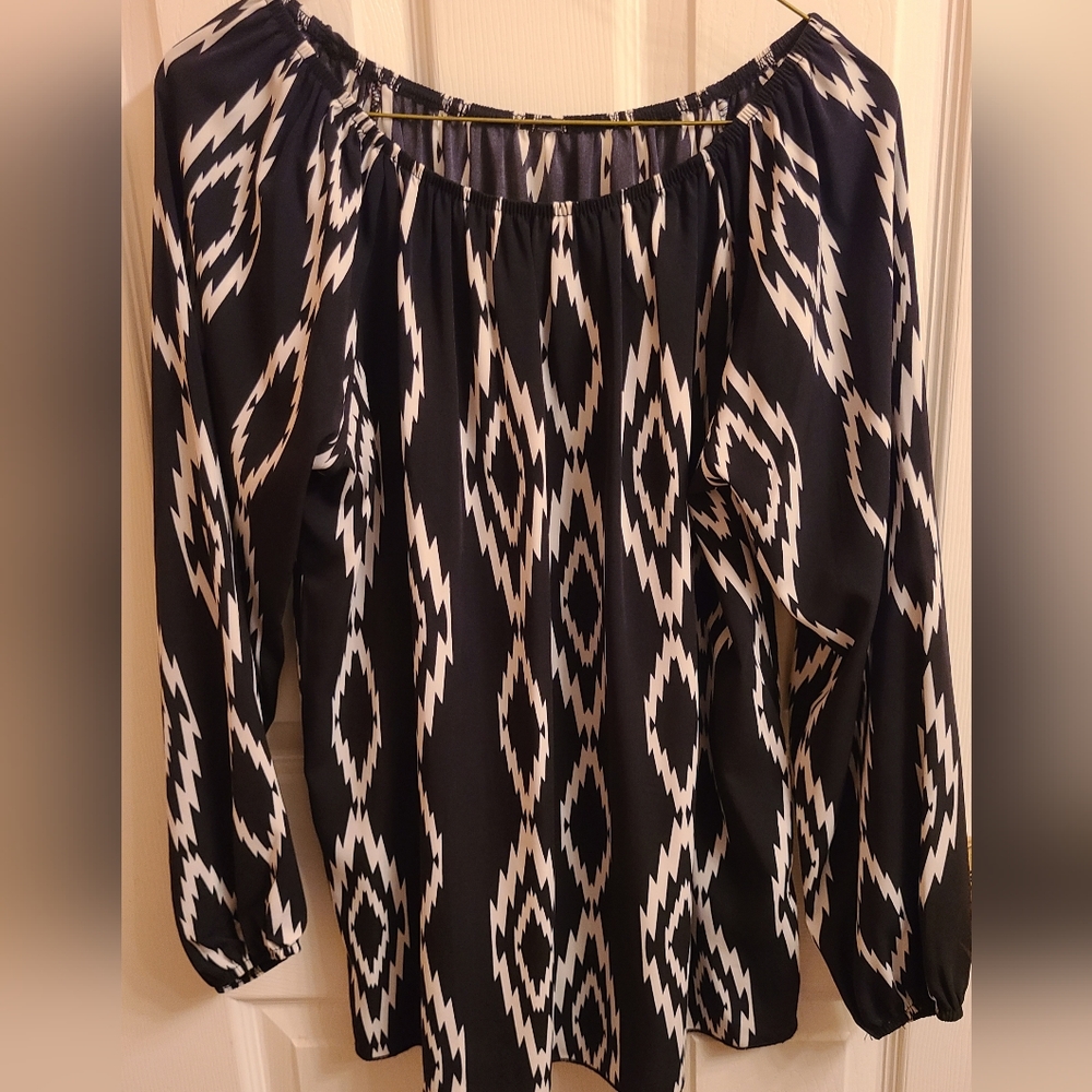 Womens Graphic Blouse